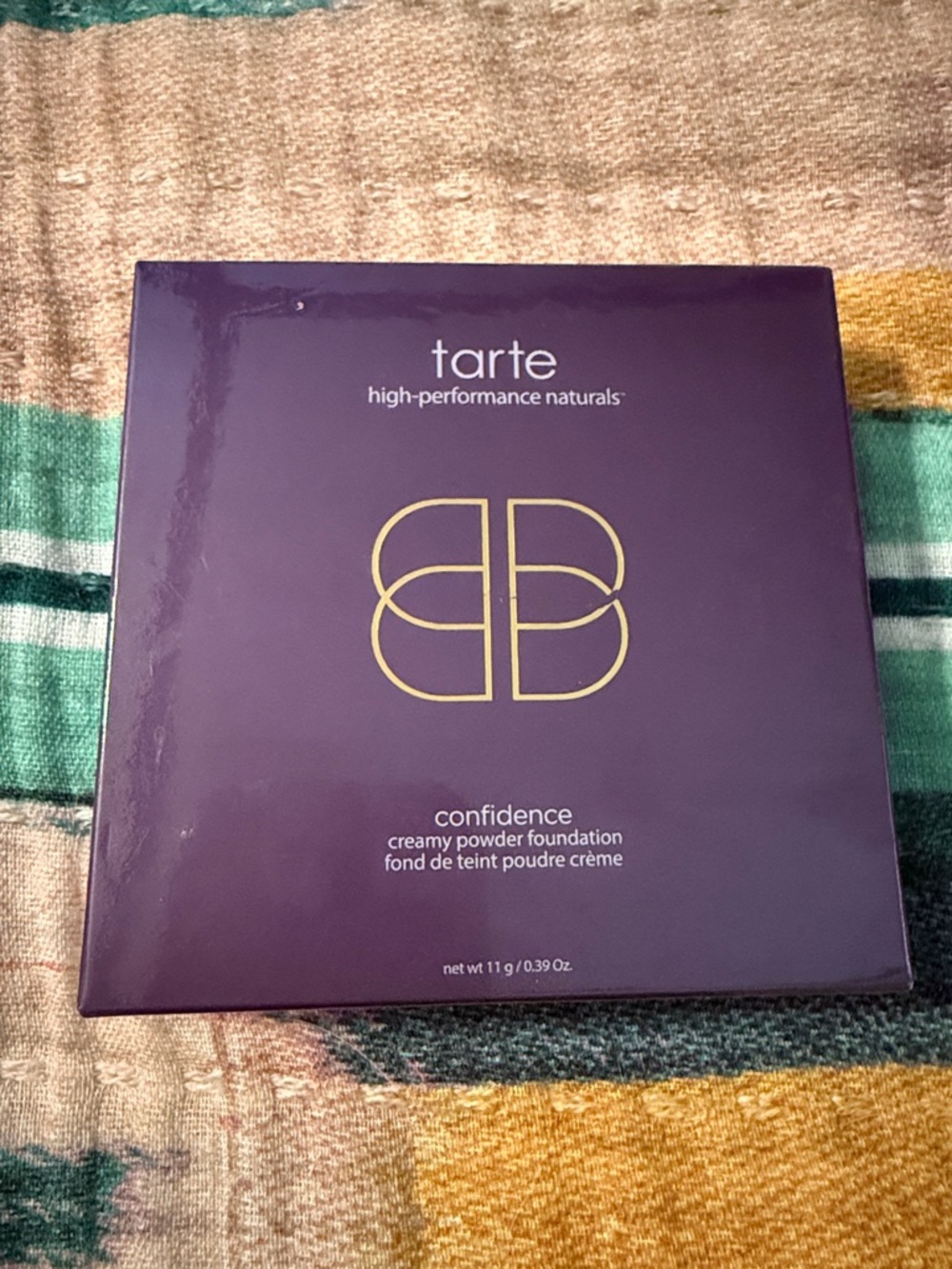 NWT tarte Confidence Powder Foundation - Fair light neutral shade